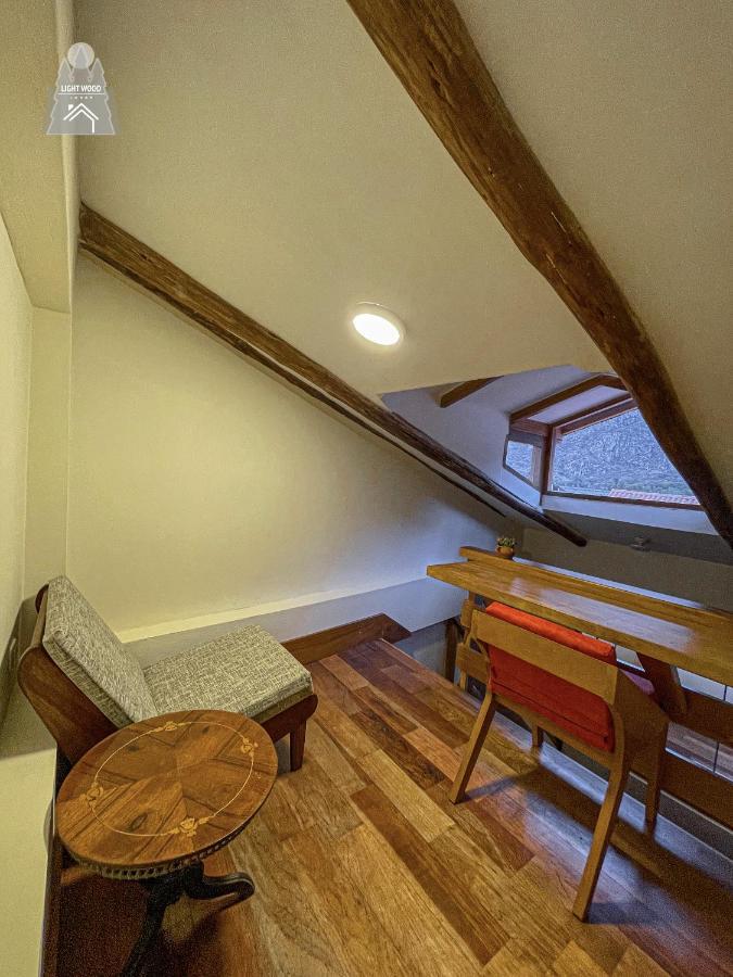 Light Wood 호텔 Calca 외부 사진